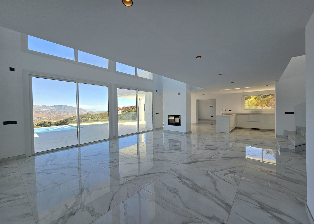 07ab75fa7d7c2ce498afe1c12ef4ca73 - 2