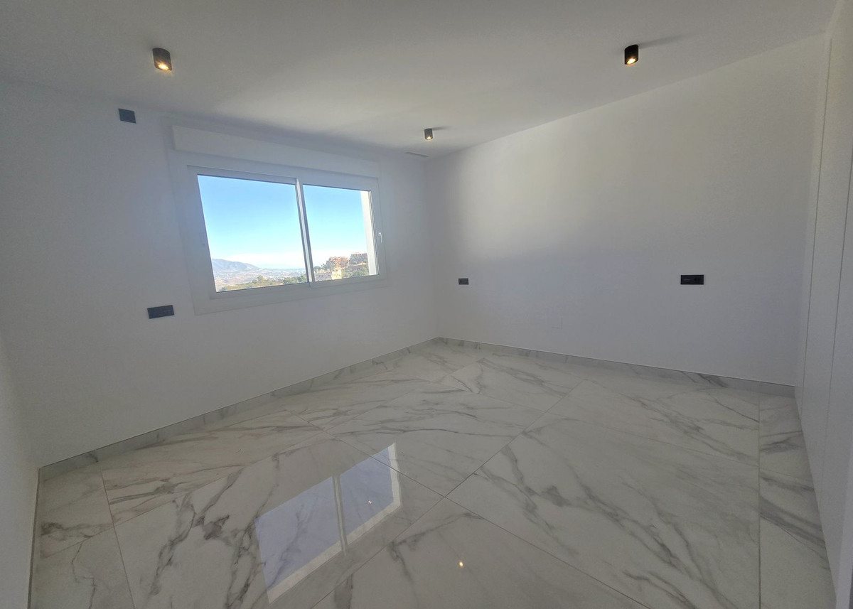 07ab75fa7d7c2ce498afe1c12ef4ca73 - 28