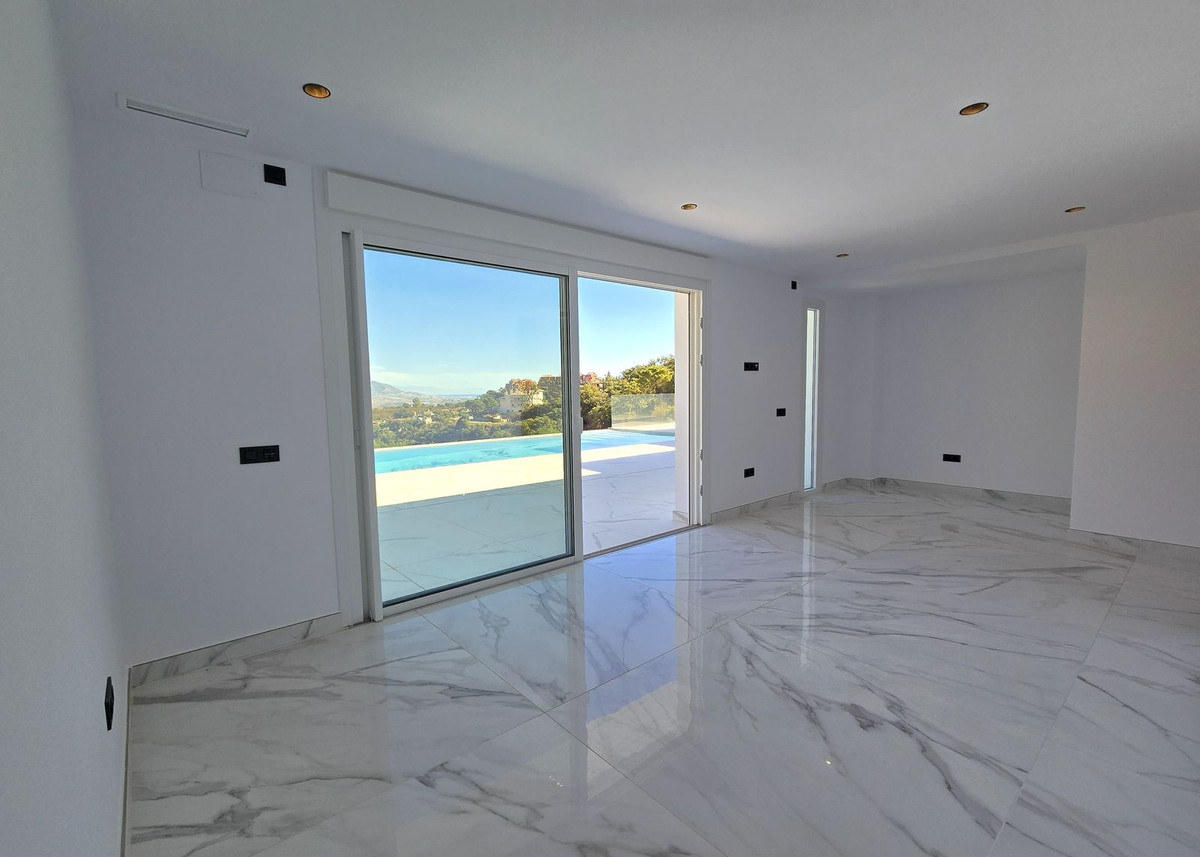 07ab75fa7d7c2ce498afe1c12ef4ca73 - 6