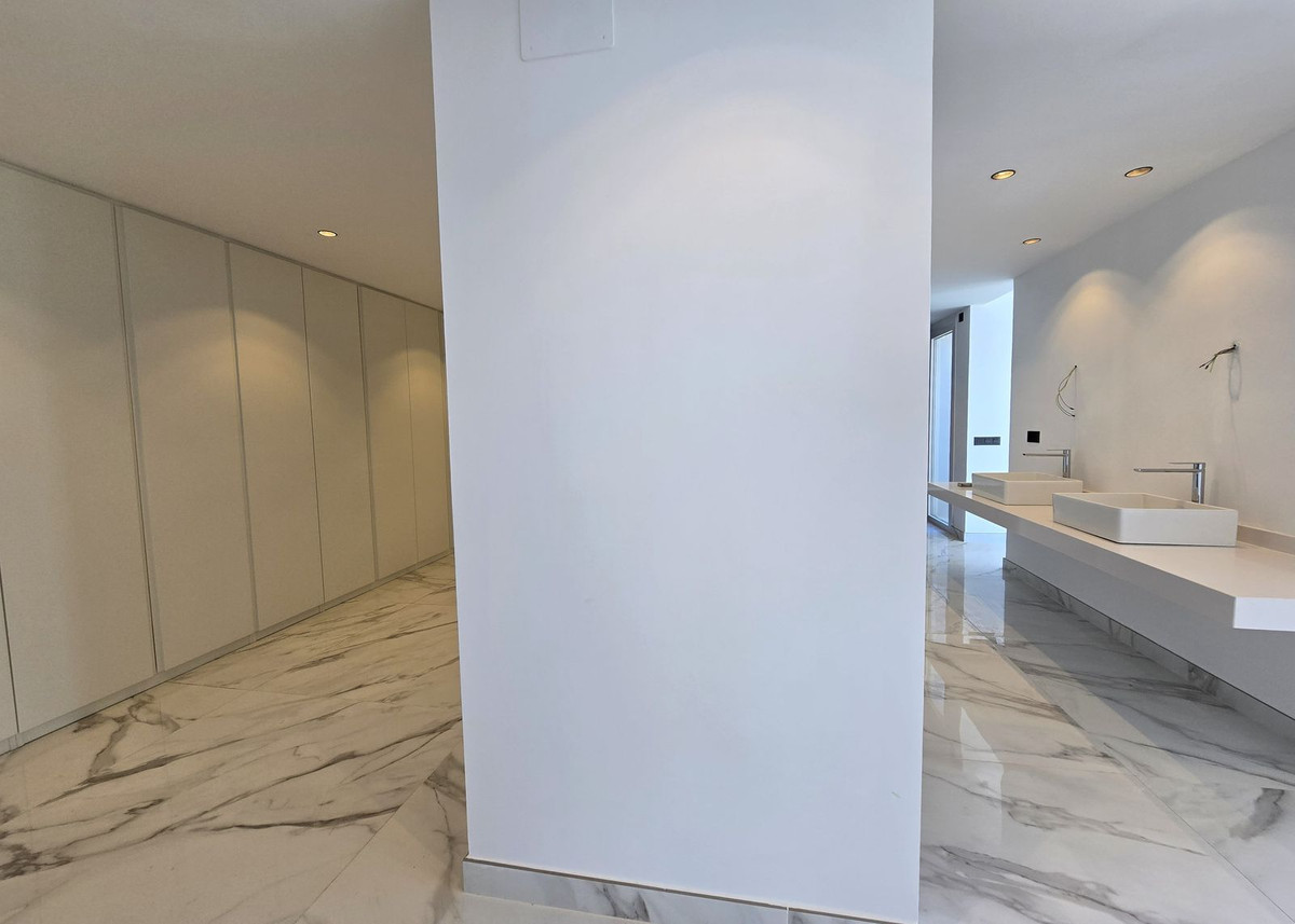 07ab75fa7d7c2ce498afe1c12ef4ca73 - 8