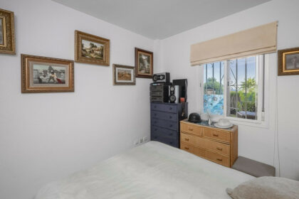 08025d56dddea7f82295028fa392dfd1 - 17