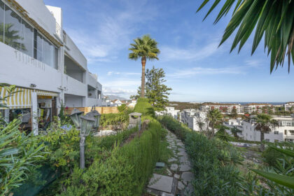 08025d56dddea7f82295028fa392dfd1 - 20