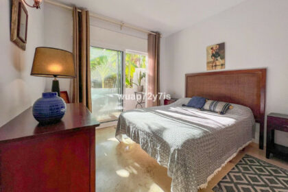 085ae5839d3da9d95dc1a874c6f685c5 - 18