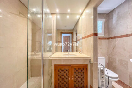 085ae5839d3da9d95dc1a874c6f685c5 - 21