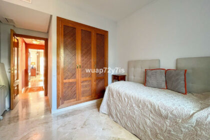 085ae5839d3da9d95dc1a874c6f685c5 - 23