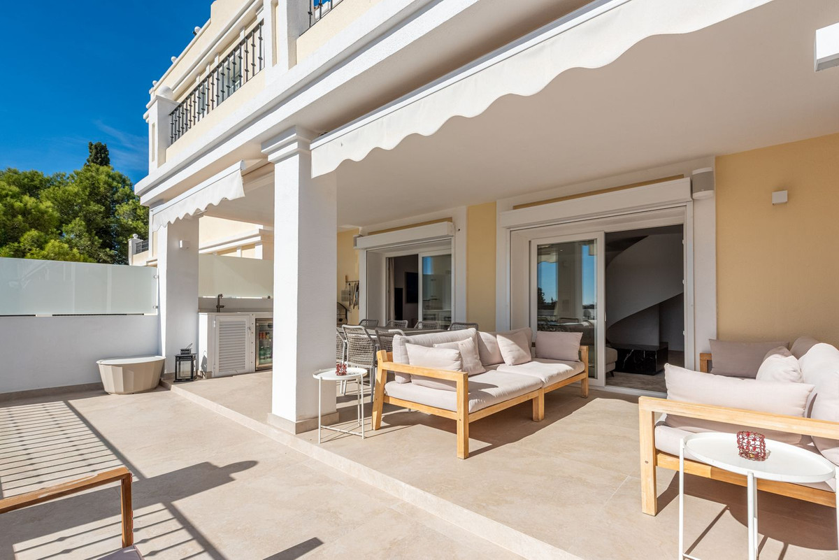 08b6d6ecea738fae3d2c541c98231b42 - 12