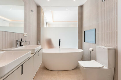 08b6d6ecea738fae3d2c541c98231b42 - 16