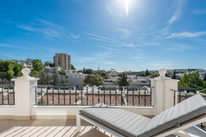 08b6d6ecea738fae3d2c541c98231b42 - 20