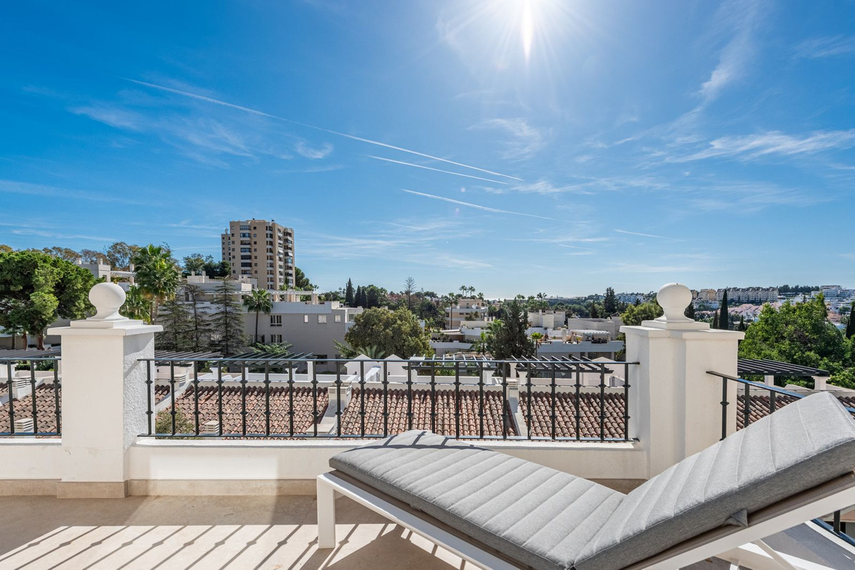 08b6d6ecea738fae3d2c541c98231b42 - 20