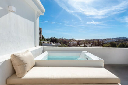 08b6d6ecea738fae3d2c541c98231b42 - 22