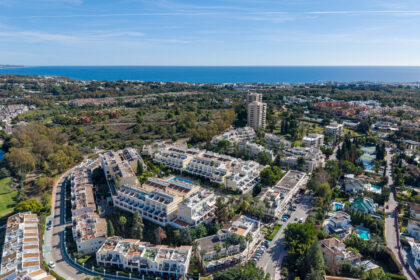 08b6d6ecea738fae3d2c541c98231b42 - 30