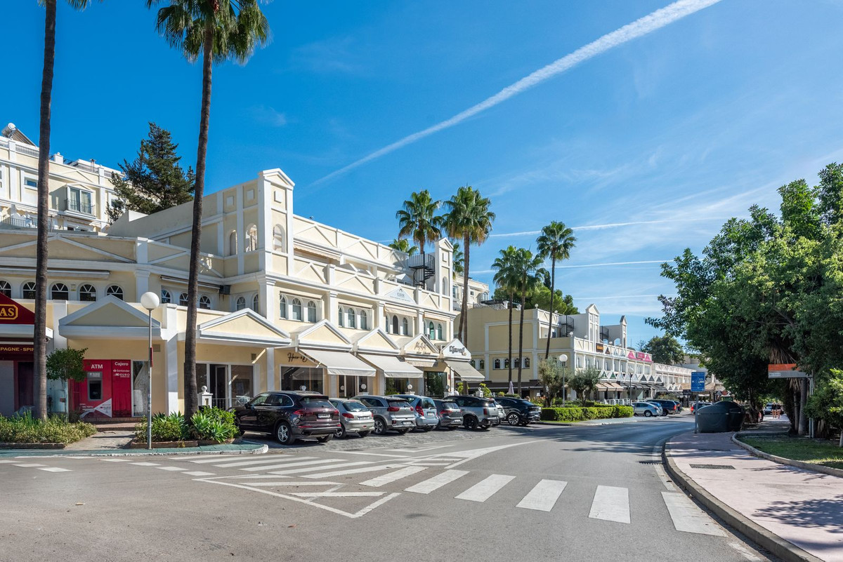 08b6d6ecea738fae3d2c541c98231b42 - 36