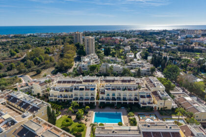 08b6d6ecea738fae3d2c541c98231b42 - 38