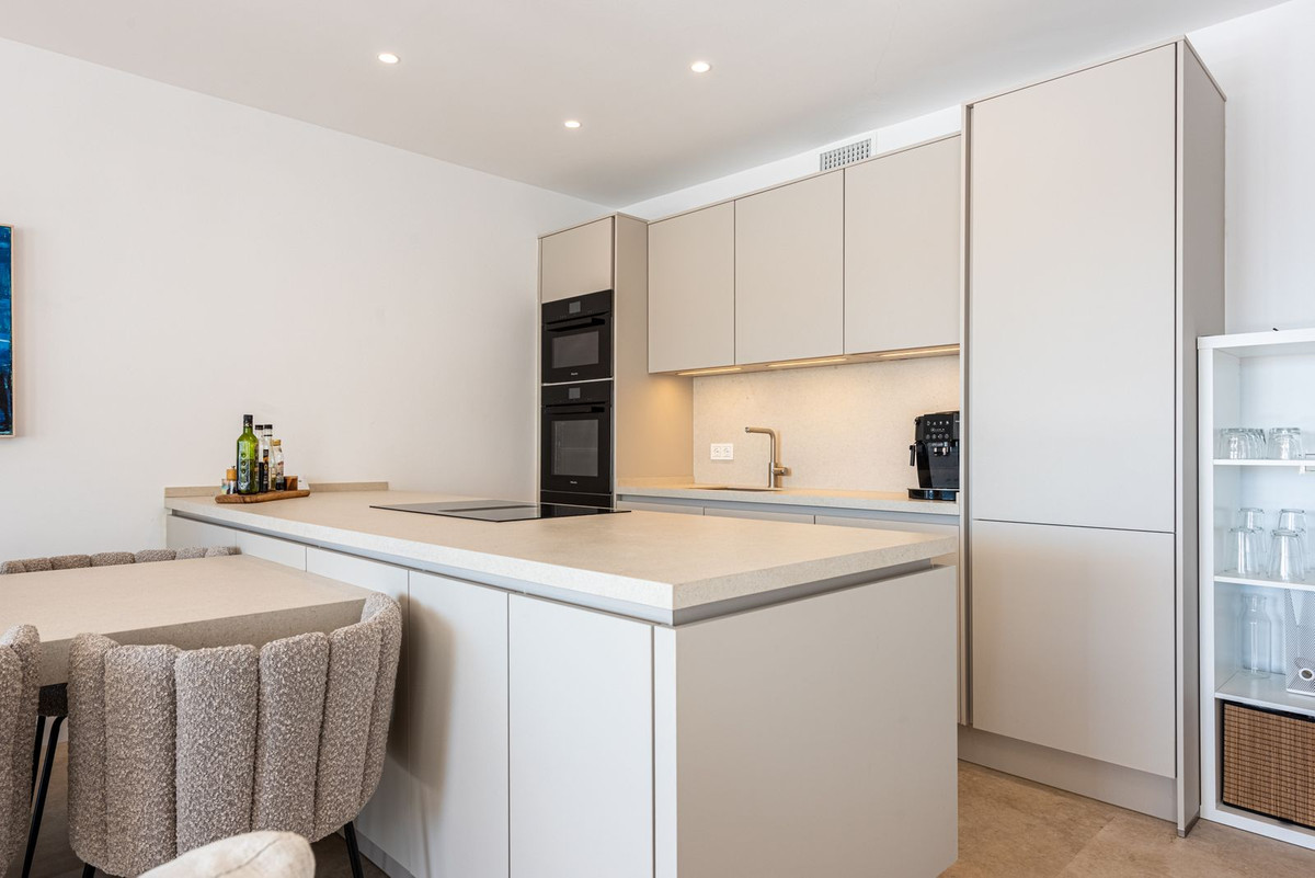 08b6d6ecea738fae3d2c541c98231b42 - 6