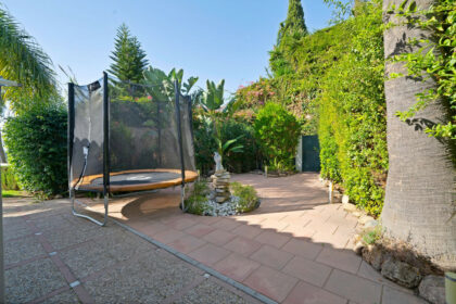 090586ac6a33167757fdd79080442d52 - 25