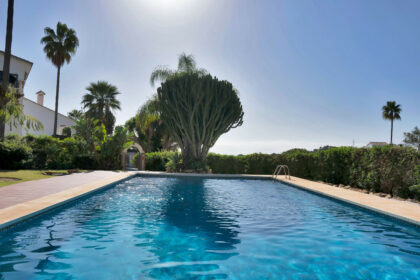 090586ac6a33167757fdd79080442d52 - 53