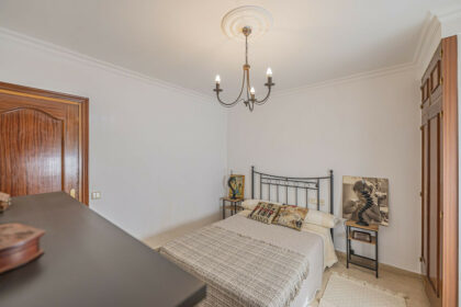 09df5b172166ca7c7fe6b6c2d98b14f1 - 21