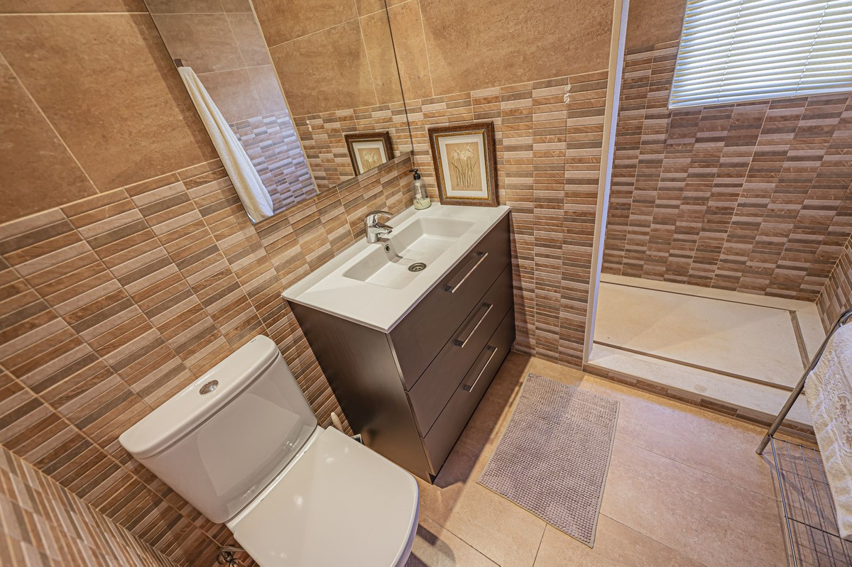 09df5b172166ca7c7fe6b6c2d98b14f1 - 30