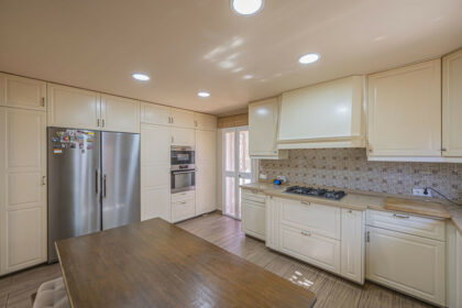 09df5b172166ca7c7fe6b6c2d98b14f1 - 32