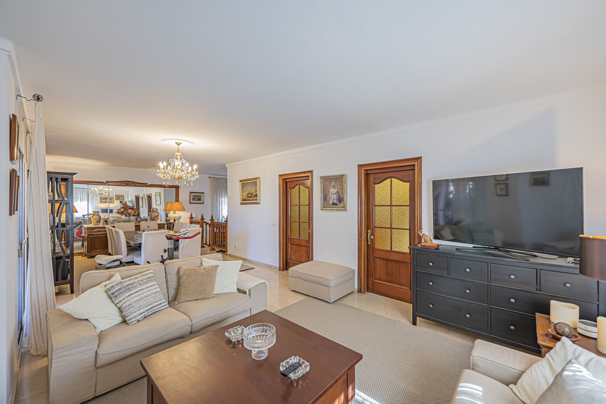 09df5b172166ca7c7fe6b6c2d98b14f1 - 4