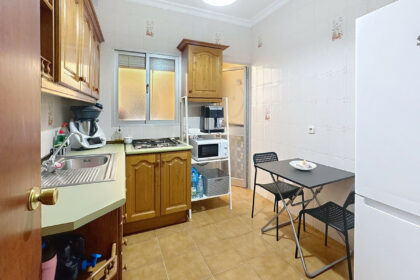 09e17c0bc705523e3f382f6d3b5d8538 - 12