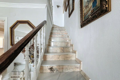 09e17c0bc705523e3f382f6d3b5d8538 - 15