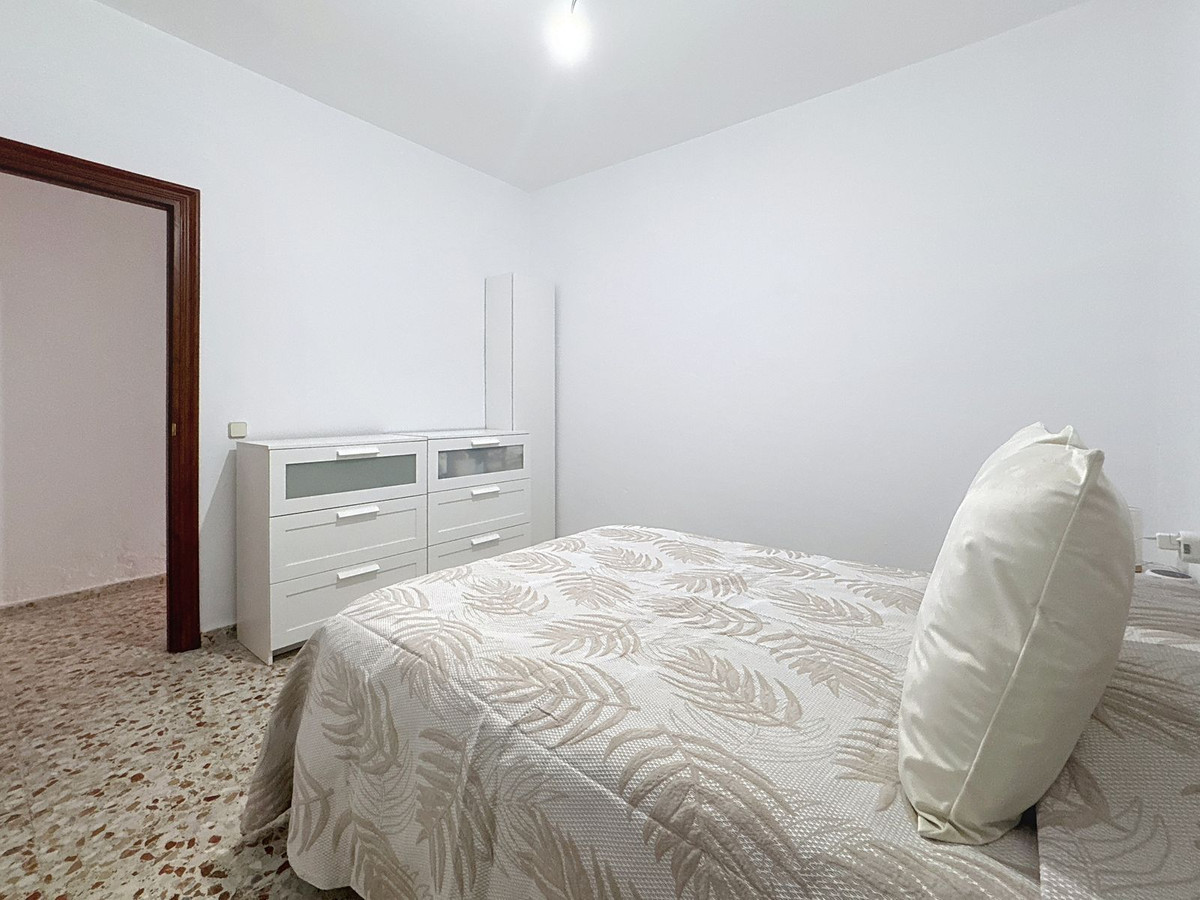 09e17c0bc705523e3f382f6d3b5d8538 - 25