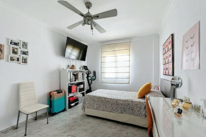 09e17c0bc705523e3f382f6d3b5d8538 - 26