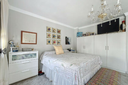 09e17c0bc705523e3f382f6d3b5d8538 - 31