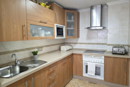 0a1806673a301572975190f86657a7e1 - 2