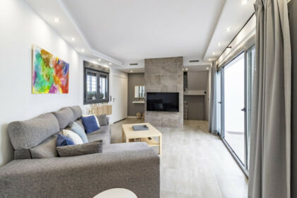 0acc24b99e221940feb71c90d9bad563 - 33