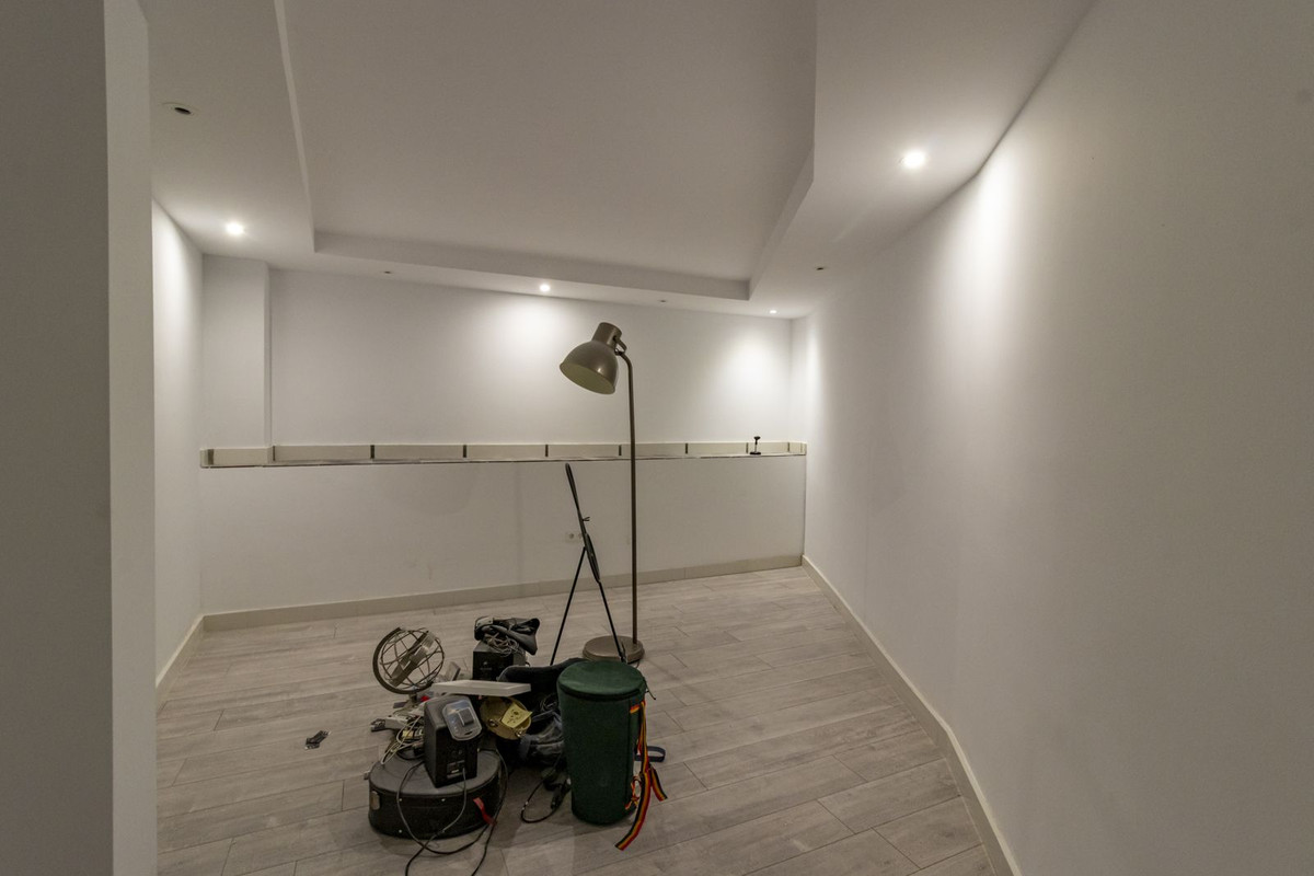 0acc24b99e221940feb71c90d9bad563 - 34