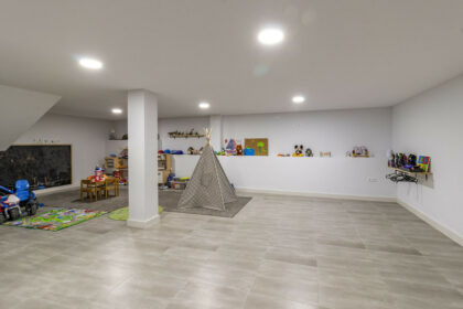 0acc24b99e221940feb71c90d9bad563 - 38