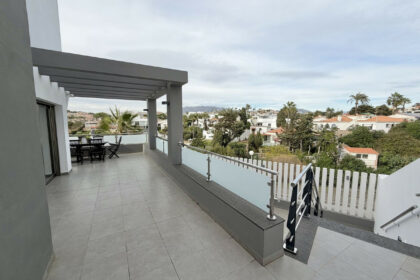 0bb4b6375d62d6a3616f79368b74f8d2 - 10