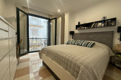 0bc94e63a945feec40e71ae2b2b79d72 - 1