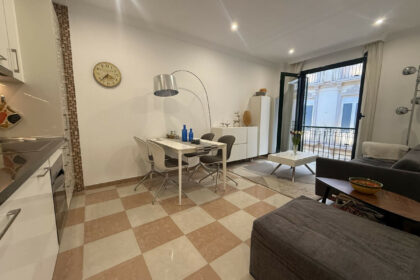 0bc94e63a945feec40e71ae2b2b79d72 - 3