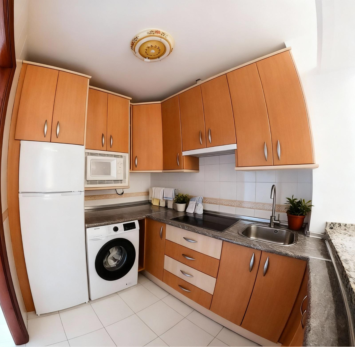 0bcf60345eb2beaea164fe855a5bcaf8 - 13