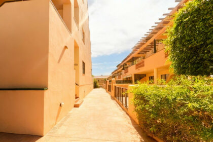 0bcf60345eb2beaea164fe855a5bcaf8 - 14