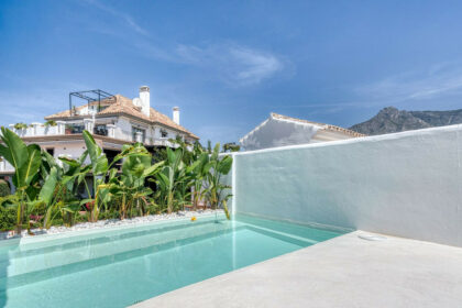 0c0bfcaa59ca870bb43b3ee7e6539d90 - 3