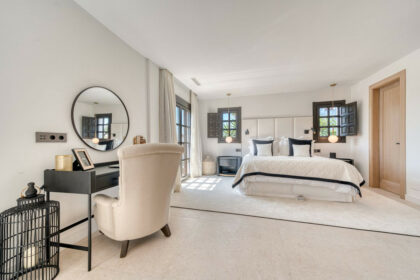 0c0bfcaa59ca870bb43b3ee7e6539d90 - 34