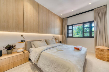 0c0bfcaa59ca870bb43b3ee7e6539d90 - 41