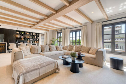 0c0bfcaa59ca870bb43b3ee7e6539d90 - 7