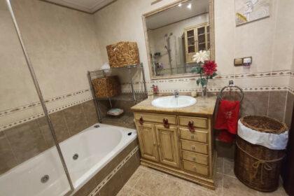 0c8fdabb68bb407e64b289d5152ca1f2 - 25