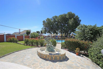 0cee6f187e98a69da132877068334c9c - 16