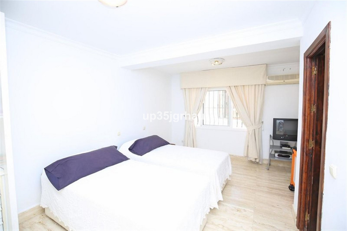 0cee6f187e98a69da132877068334c9c - 23