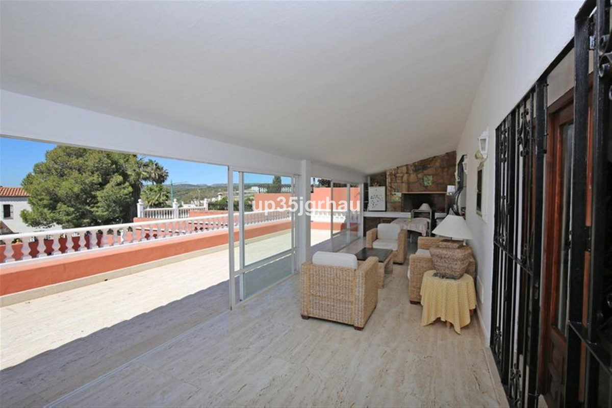 0cee6f187e98a69da132877068334c9c - 27