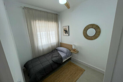 0d5587d87ff332e1db5f6a5b13f1a69b - 12