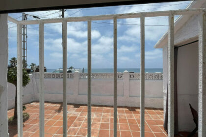 0d5587d87ff332e1db5f6a5b13f1a69b - 16