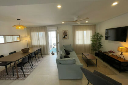 0d5587d87ff332e1db5f6a5b13f1a69b - 17