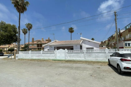 0d5587d87ff332e1db5f6a5b13f1a69b - 4